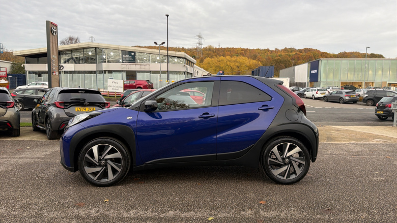 Toyota Aygo X 1.0 VVT-i Edge 5dr Petrol Hatchback